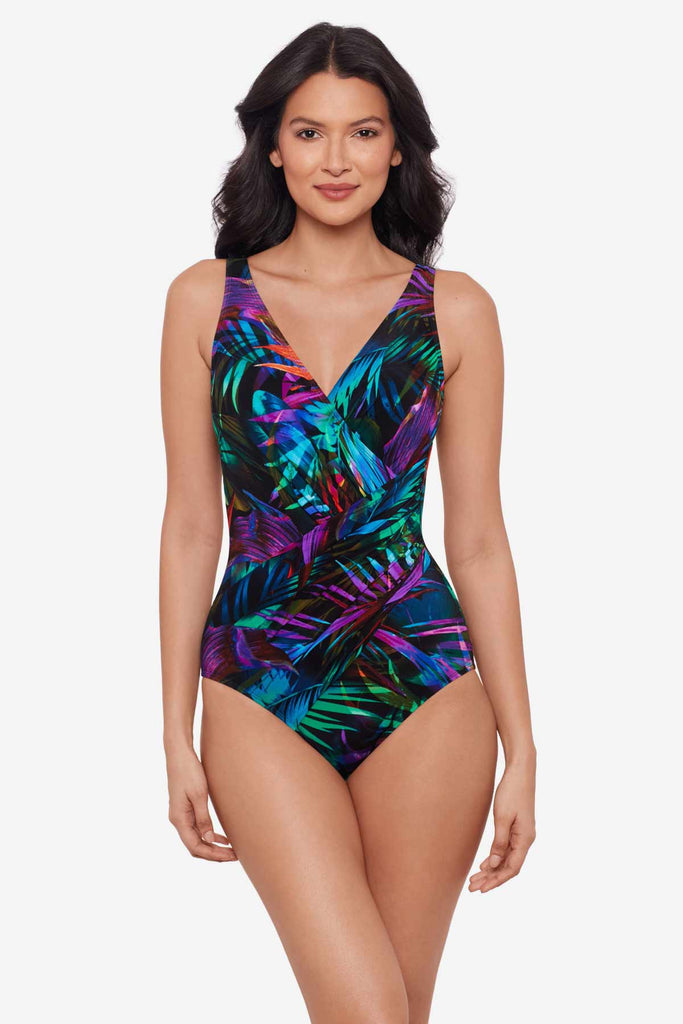 Must Haves Marais One Piece Swim Dress DD-Cup