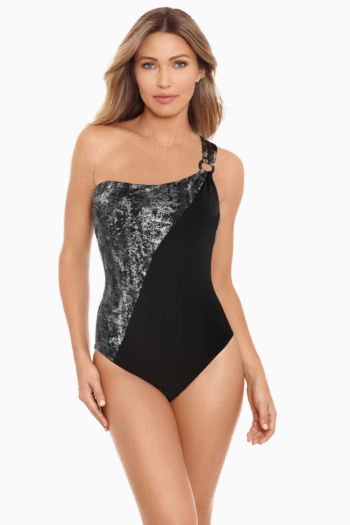 Cassandra One Piece Into Mystic